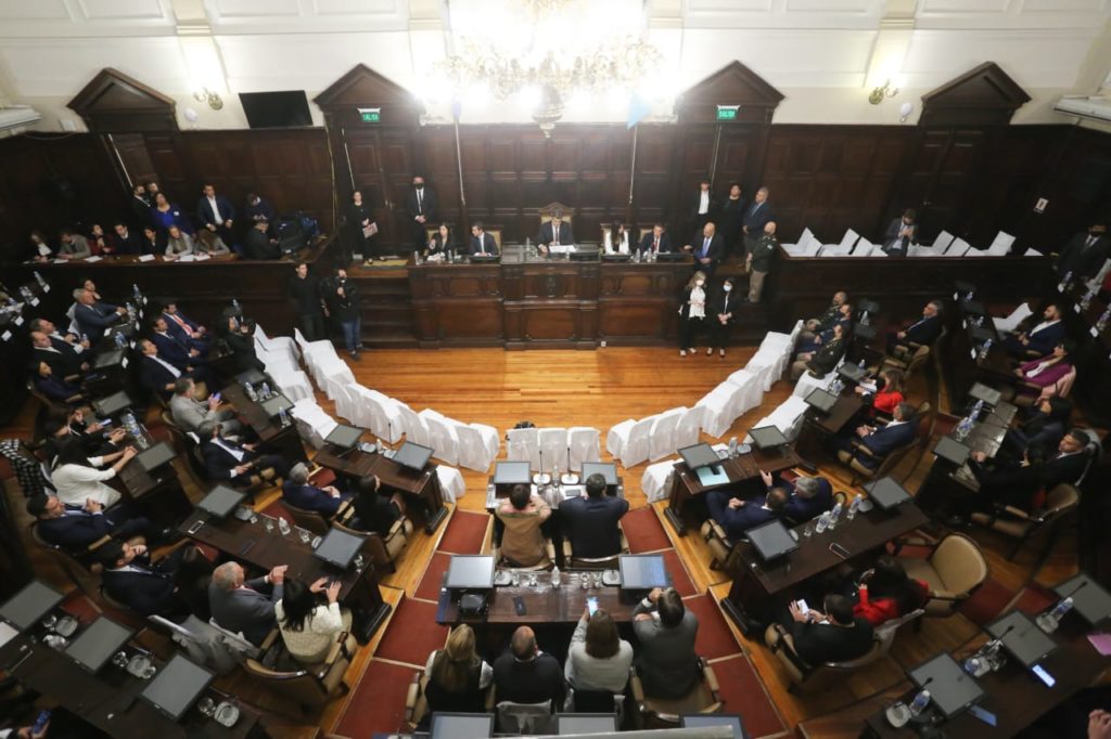 inicio a las Sesiones Ordinarias 182°